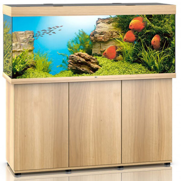 Putting size into practice: JUWEL Rio 450 Led and Cabinet Light Wood. Big ideas need room – with its capacity of 450 litres, the  RIO 450 LED has that in spades. 50 cm wide and standing 66 cm tall the RIO 450 LED is the largest aquarium in the RIO range.