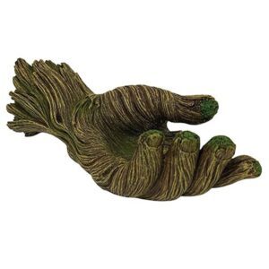 Aqua One Tree Man Hand Snap is a realistic tank ornament, ideal for creating a hide away for your beloved fish or critters.